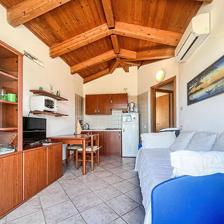 Borgo Saraceno 01 Apartment *