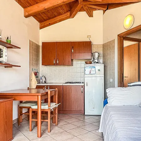 Borgo Saraceno 01